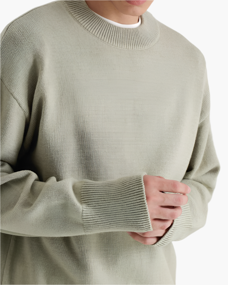 Men's Fine-Knit Turtleneck Sweater with Ribbed Cuffs