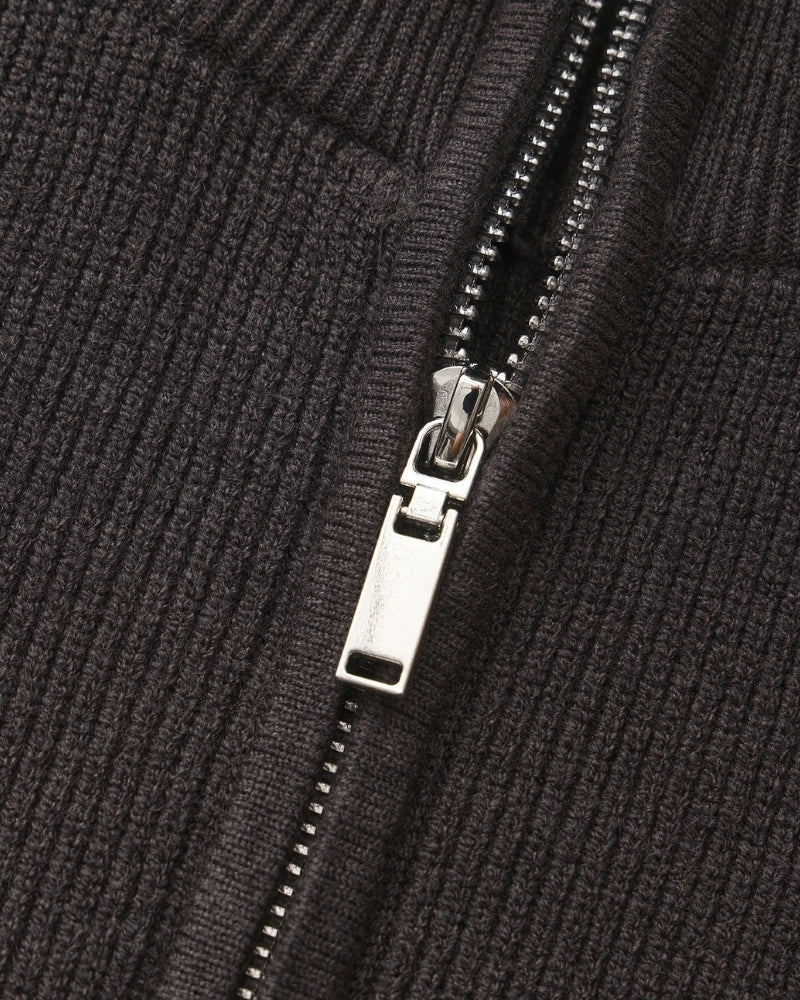 Men's Ribbed Half-Zip Pullover with Tailored Fit