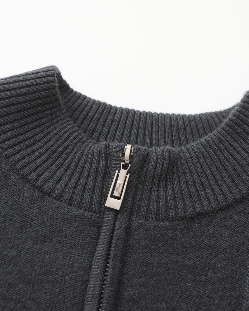 Men's Ribbed Knit Half-Zip Sweater with Stand Collar
