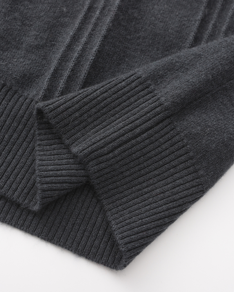 Men's Ribbed Knit Half-Zip Sweater with Stand Collar