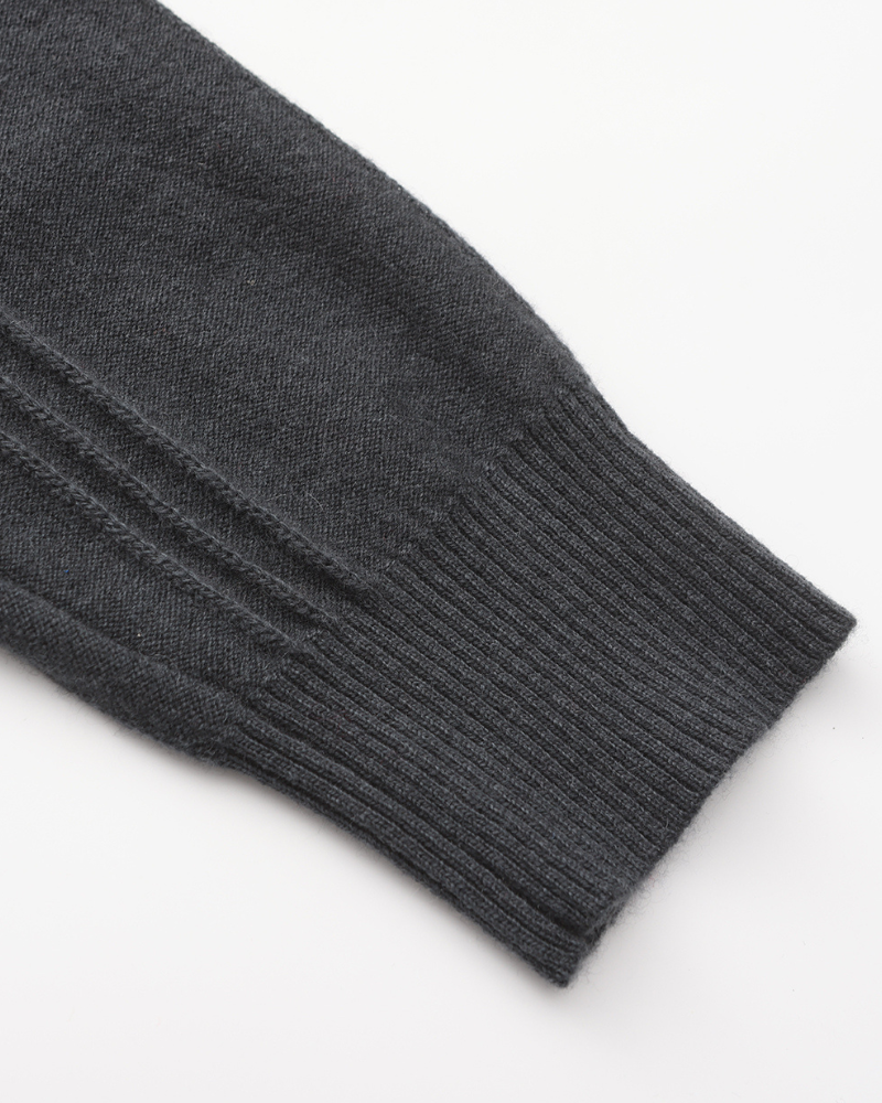 Men's Ribbed Knit Half-Zip Sweater with Stand Collar