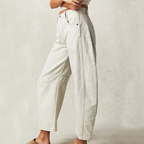 Women's Barrel Leg Jeans with Low Rise and Curved Shape