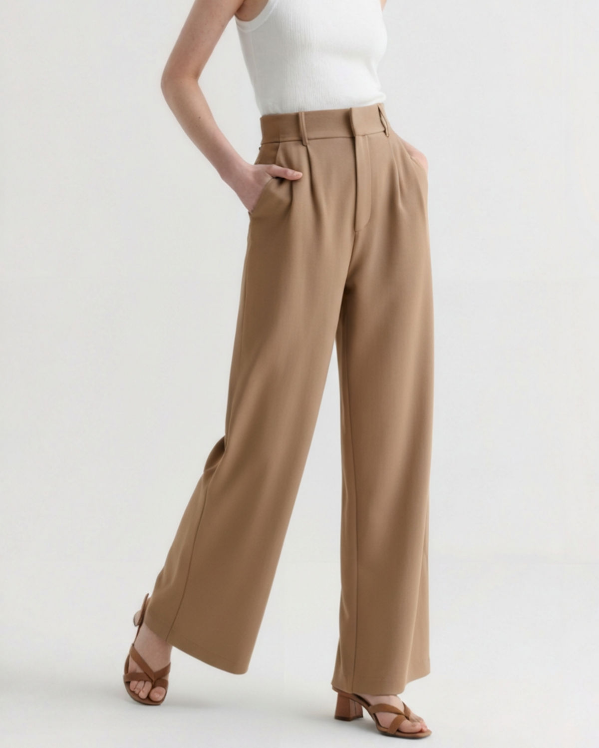 Women's Wide Leg Tailored Trousers with High Waist - Brown